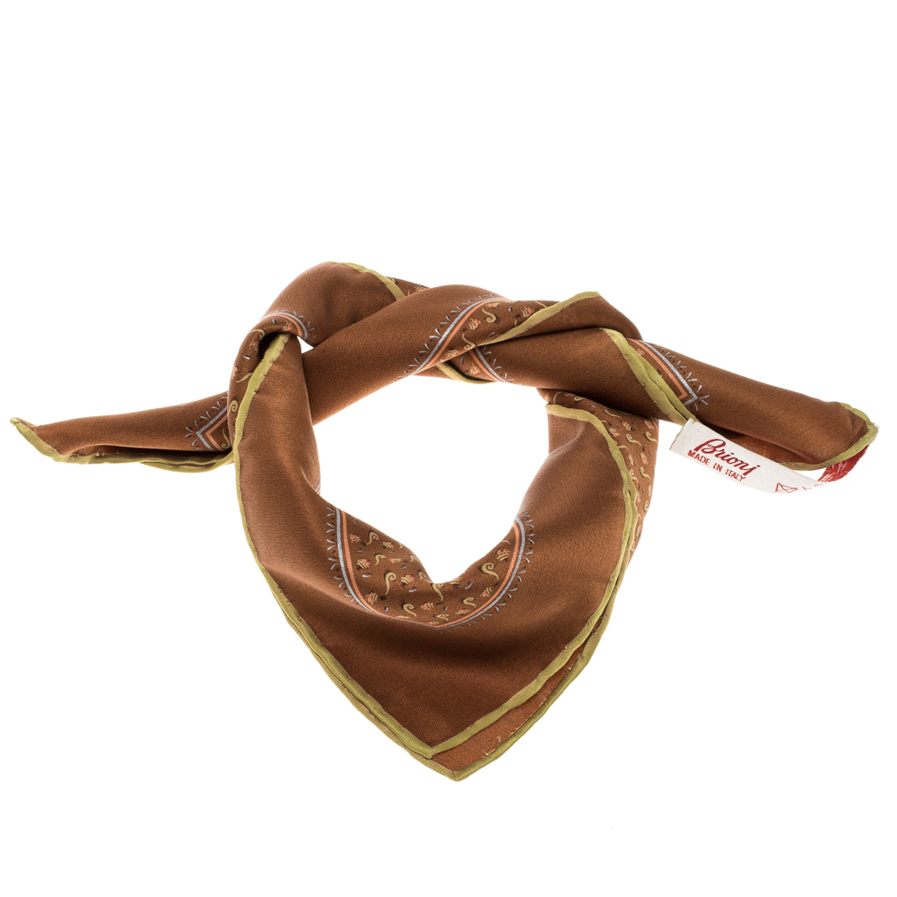 Pre Owned وشاح بريوني مربع بوكت حرير مطبوع بني