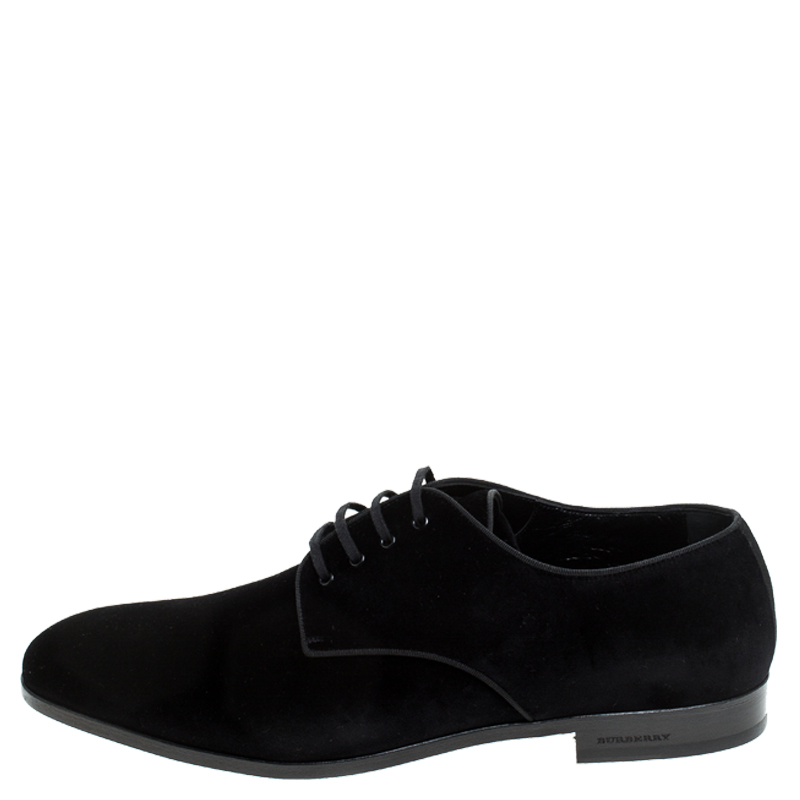 

Burberry Black Velvet Menning Derby Size