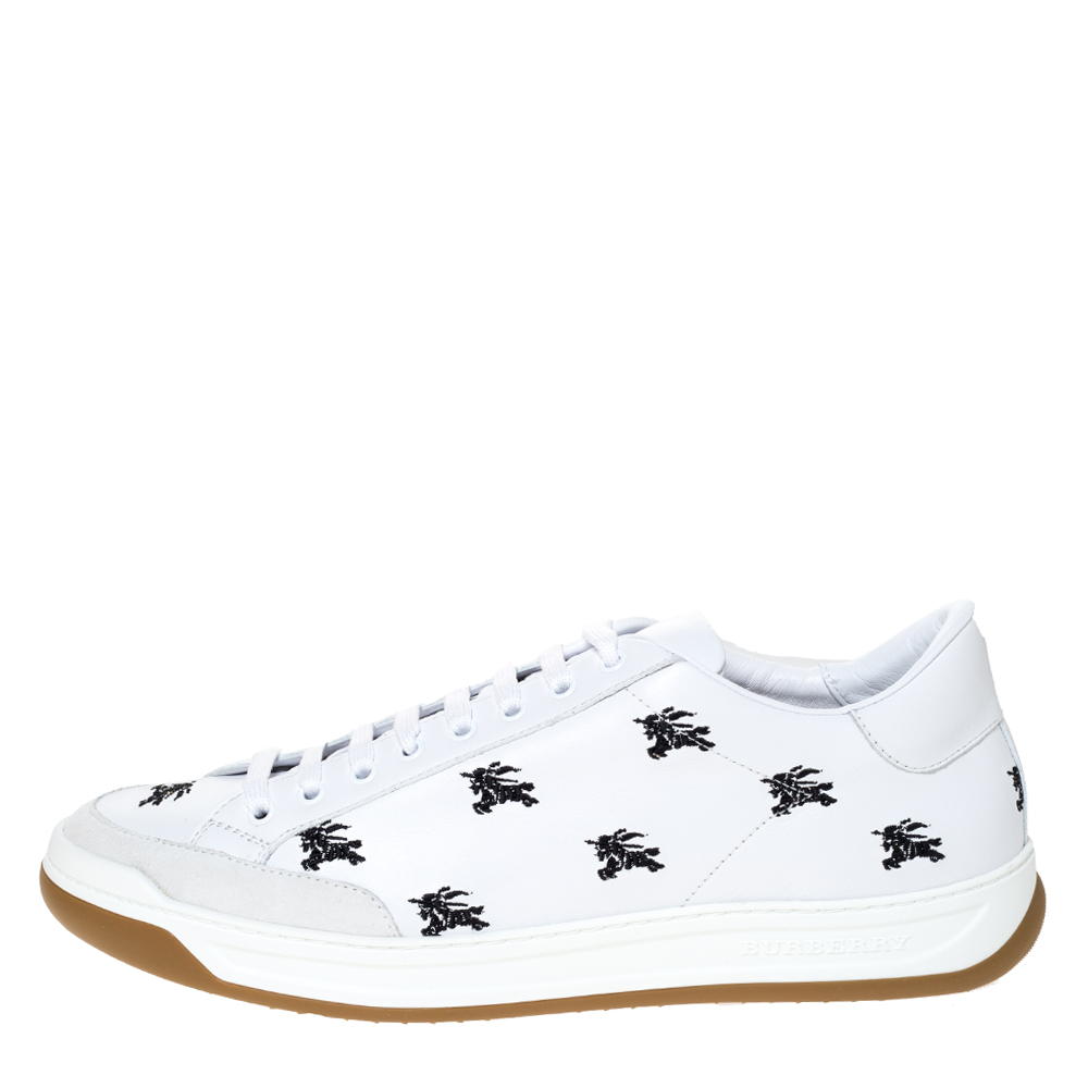 

Burberry White Knight Embroidered Leather Timsbury Sneakers Size