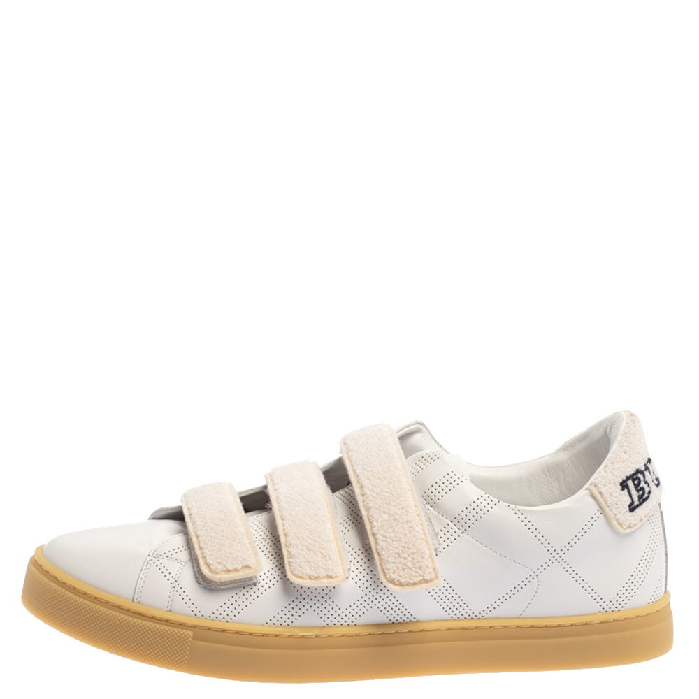 

Burberry White Perforated Leather Bert Low Top Sneakers Size