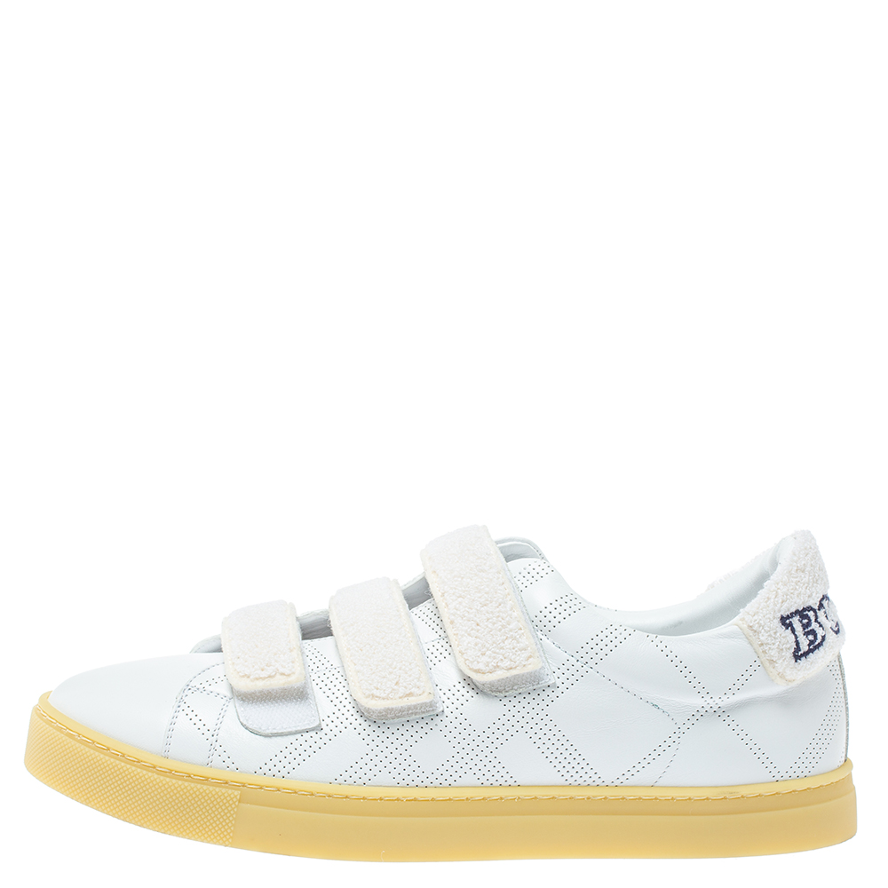 

Burberry White Perforated Leather Bert Low Top Sneakers Size