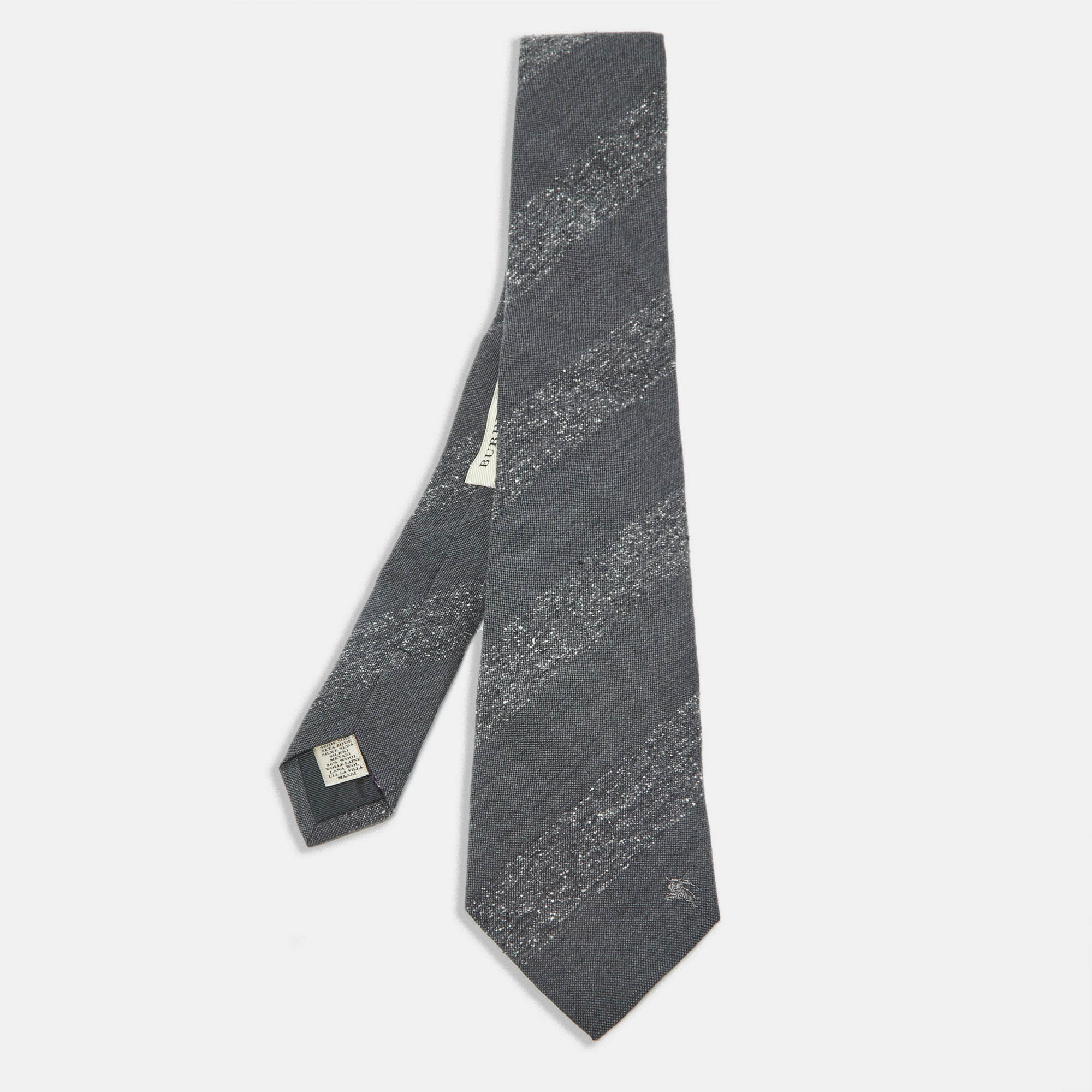 

Burberry Grey Diagonal Stripe Jacquard Tie
