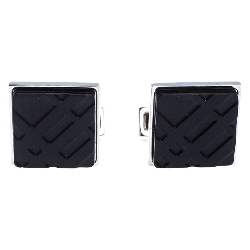 مملوكة مسبقًا Burberry Silver Tone Check Engraved Square Cufflinks