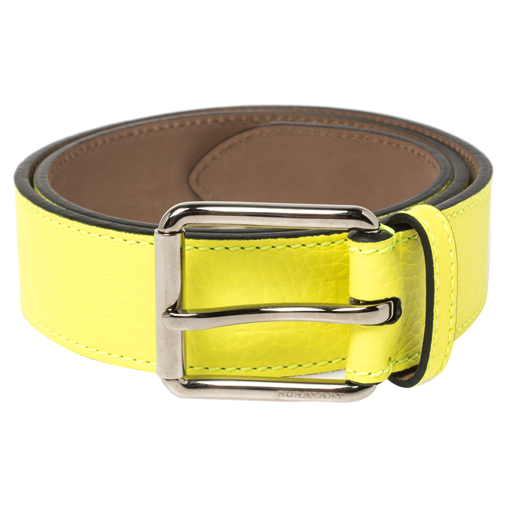 

Burberry Neon Green Pebbled Leather Mark Buckle Belt