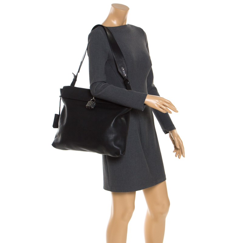 

Burberry Black Leather Lock Messenger Bag