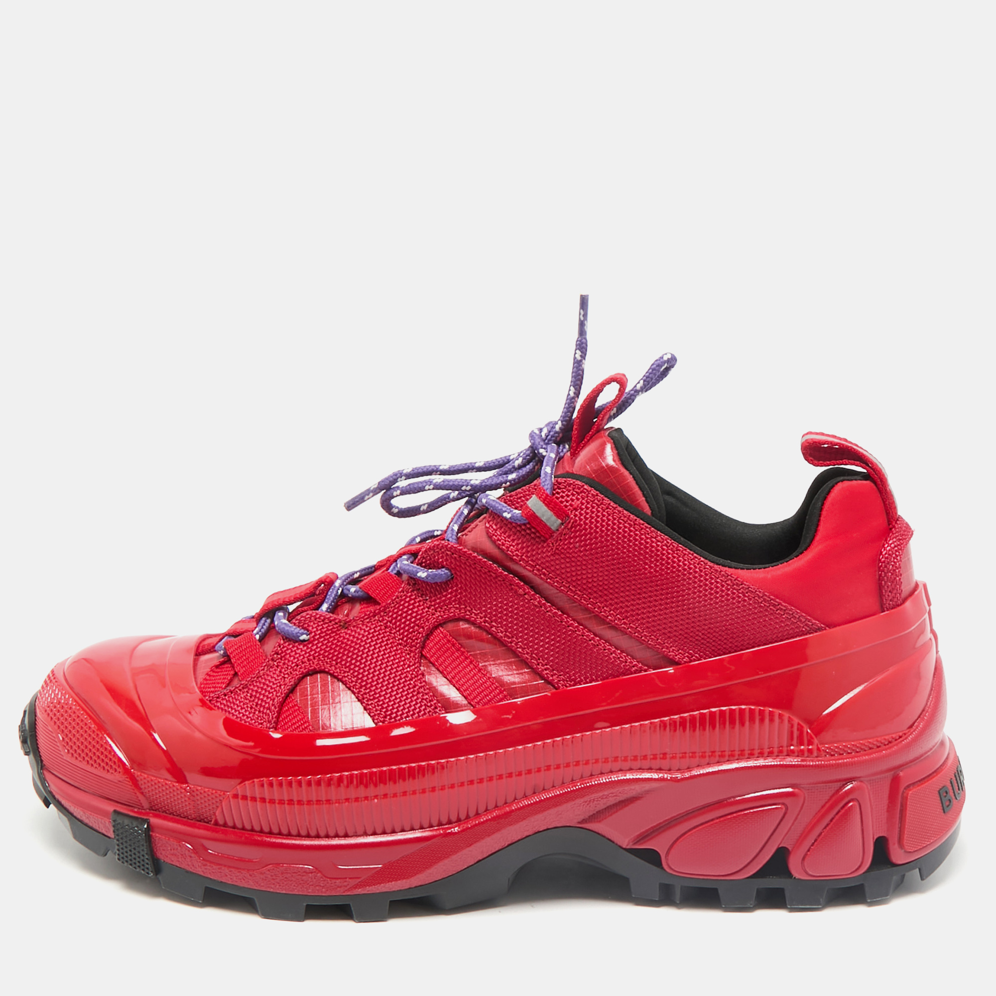 

Burberry Red Coated Fabric and Nylon Arthur Sneakers Size