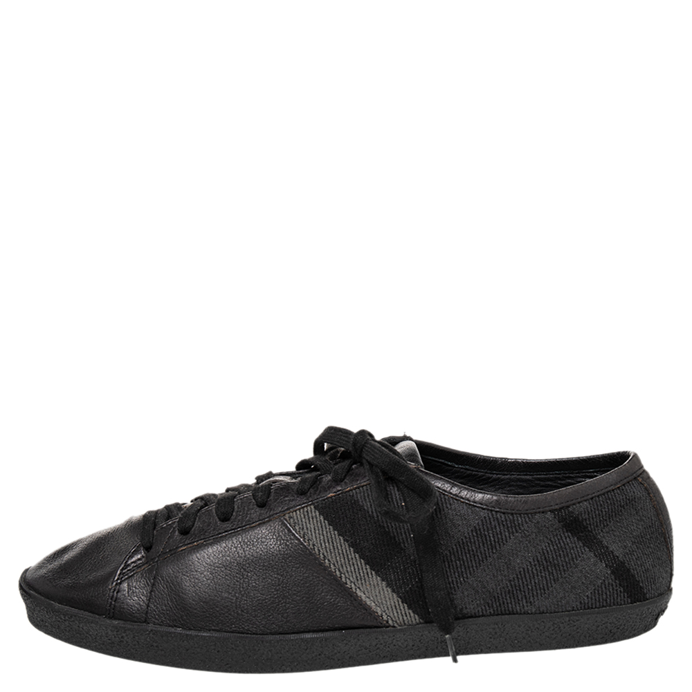 

Burberry Black/Grey Nova Check Canvas And Leather Cap Toe Low Top Sneakers Size