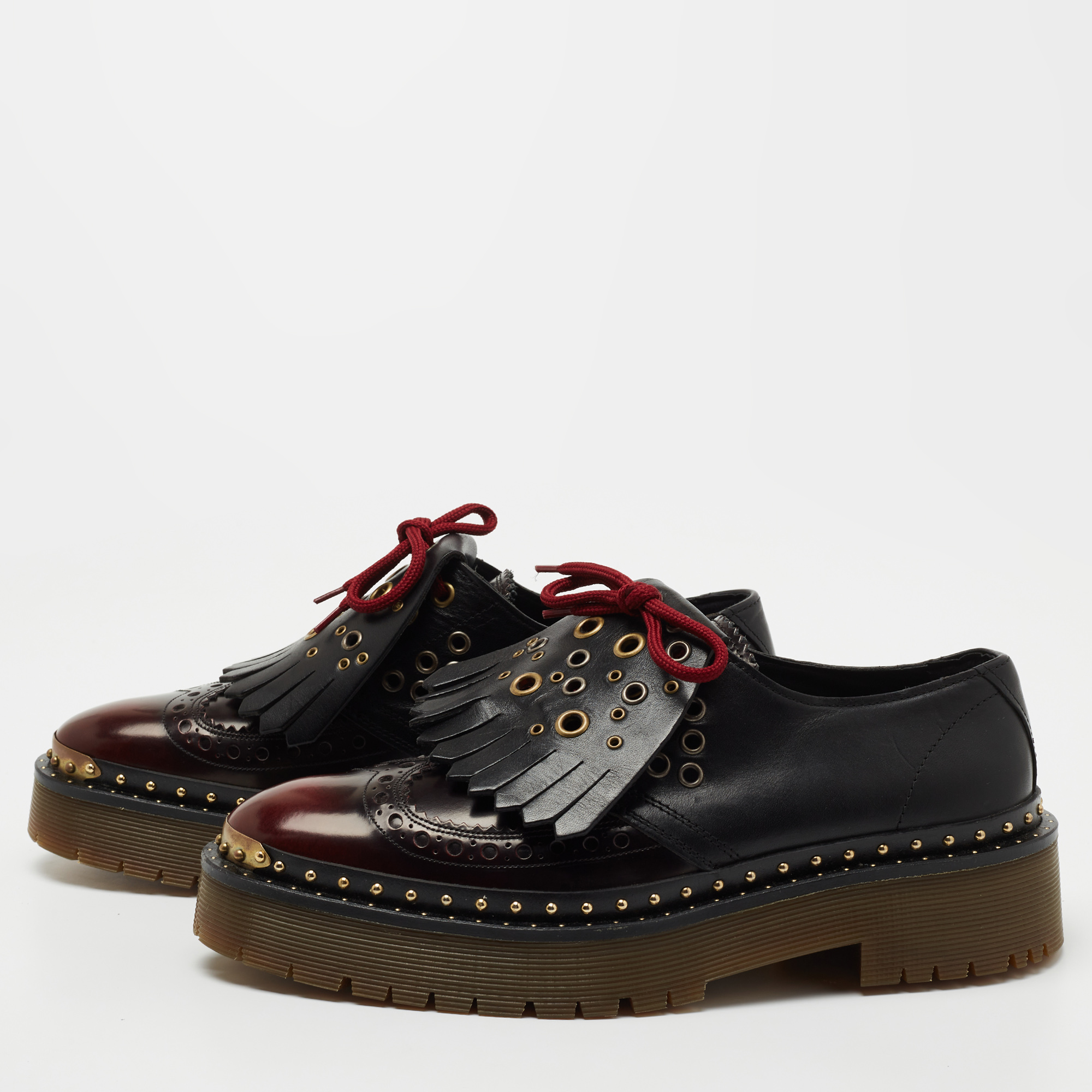 

Burberry Black/Burgundy Brogue Leather Bissett Fringe Detail Lace Up Platform Derby Size