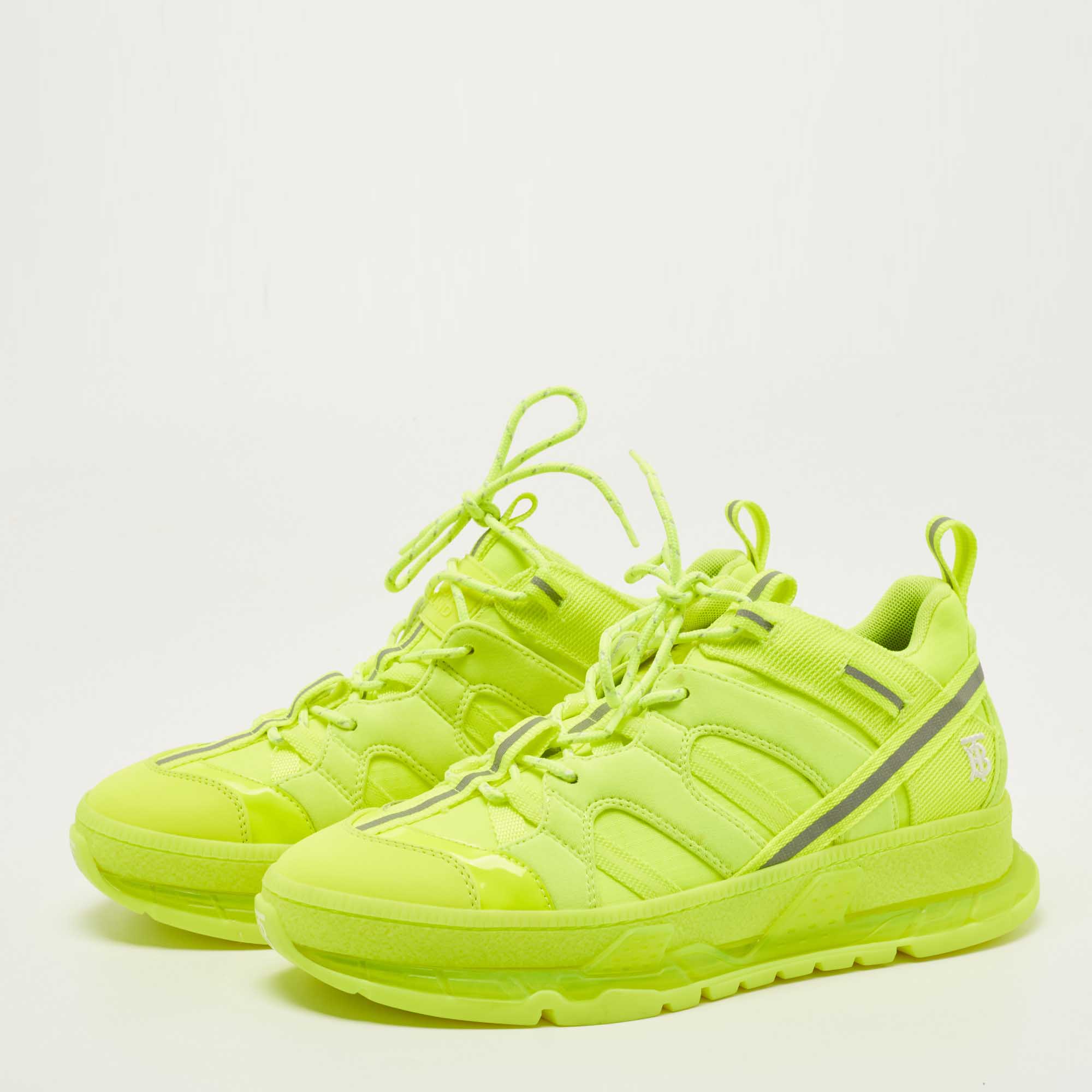 

Burberry Neon Yellow Leather and Fabric Union Low Top Sneakers Size