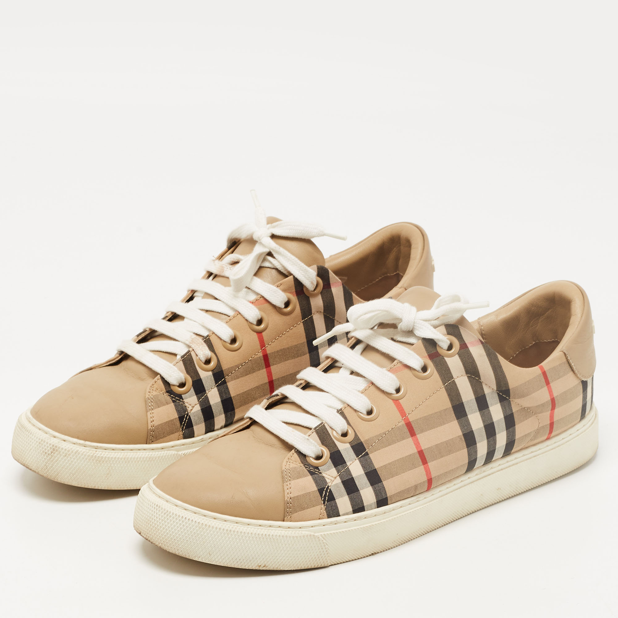 

Burberry Beige Nova Check Canvas and Leather Low Top Sneakers Size