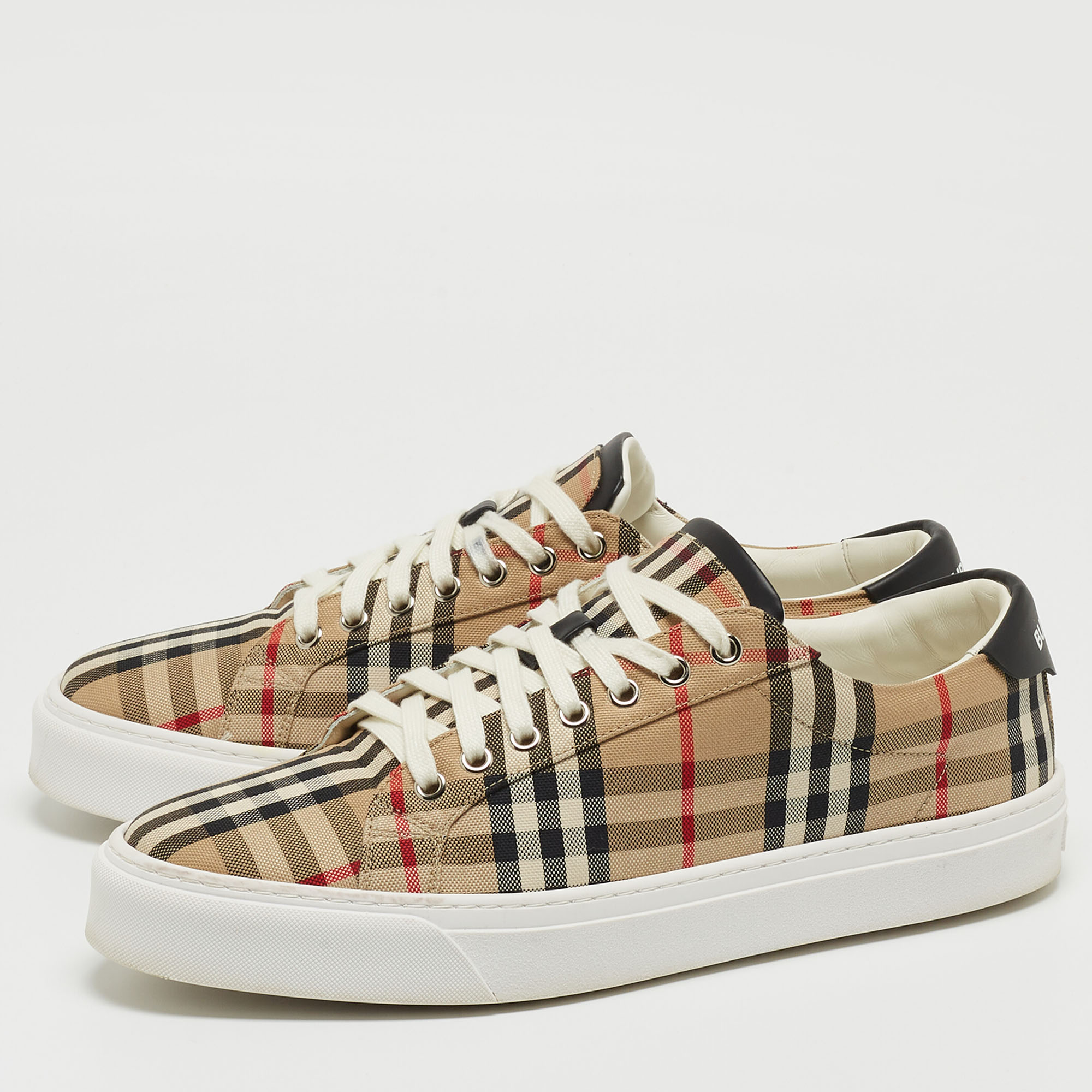 

Burberry Beige Check Canvas Low Top Sneakers Size