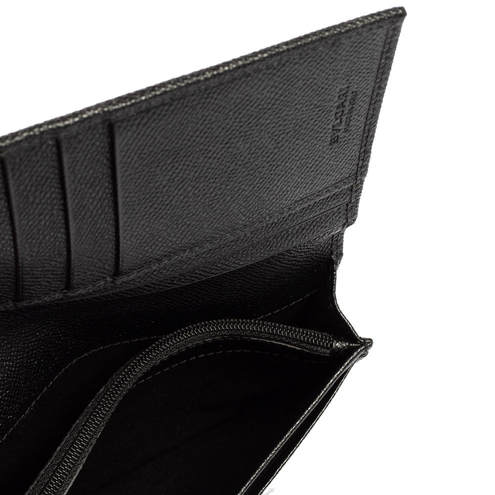 

Bvlgari Black Leather Bifold Wallet