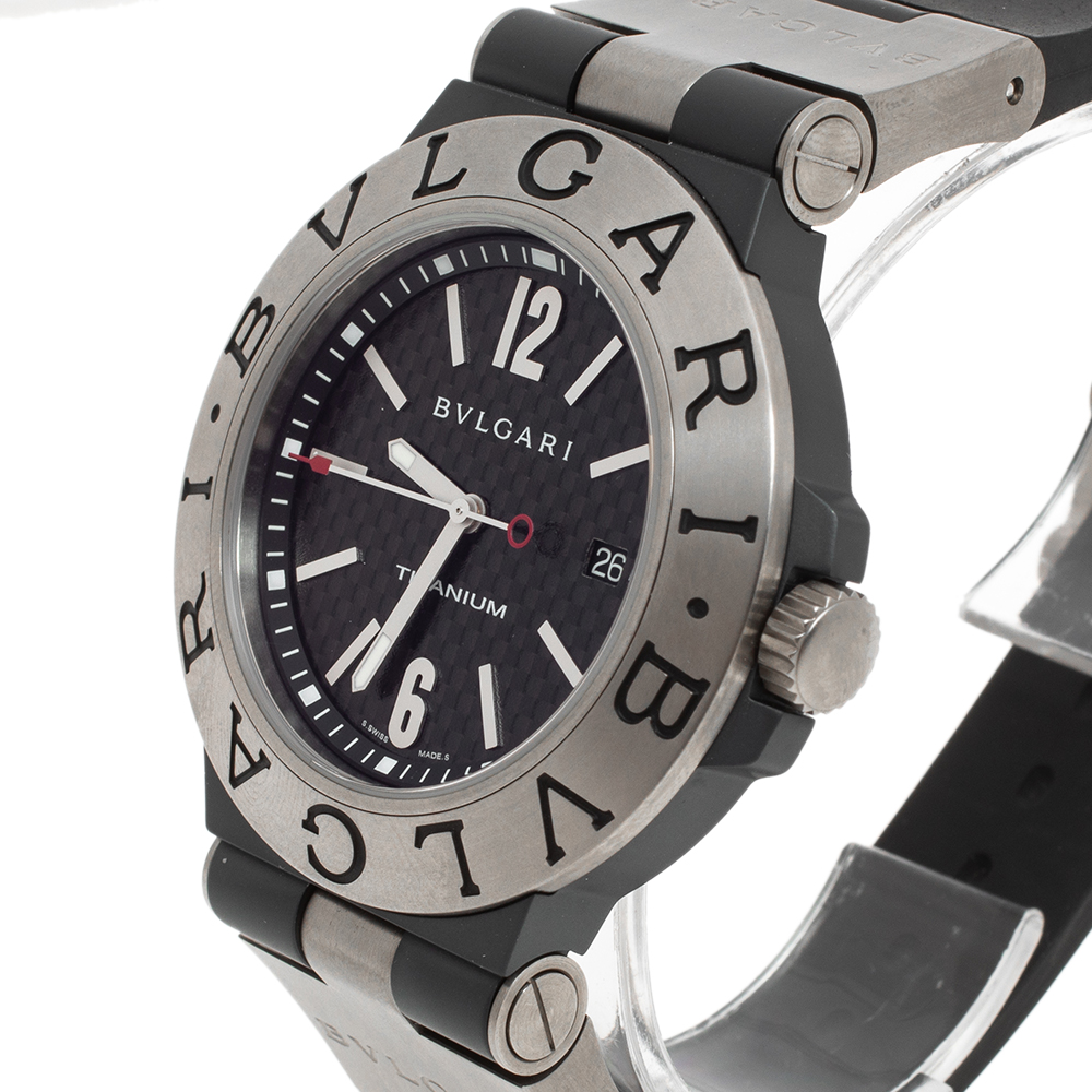 

Bvlgari Black Carbon Fiber Titanium Rubber Diagono TI