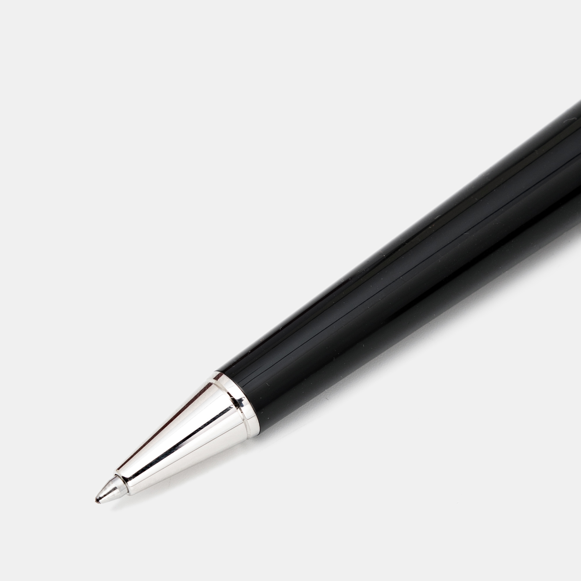 

Cartier Santos de Cartier Black Composite Two Tone Ballpoint Pen