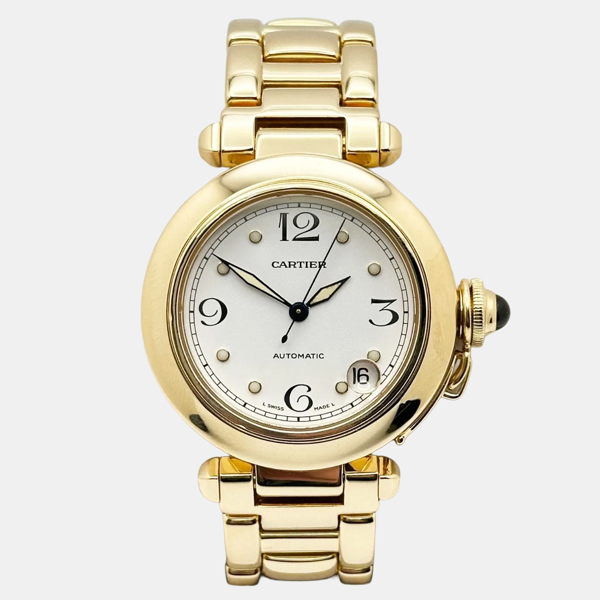 

Cartier Pasha C 1035 Automatic White 18k Yellow Gold Men's Wristwatch 35 mm