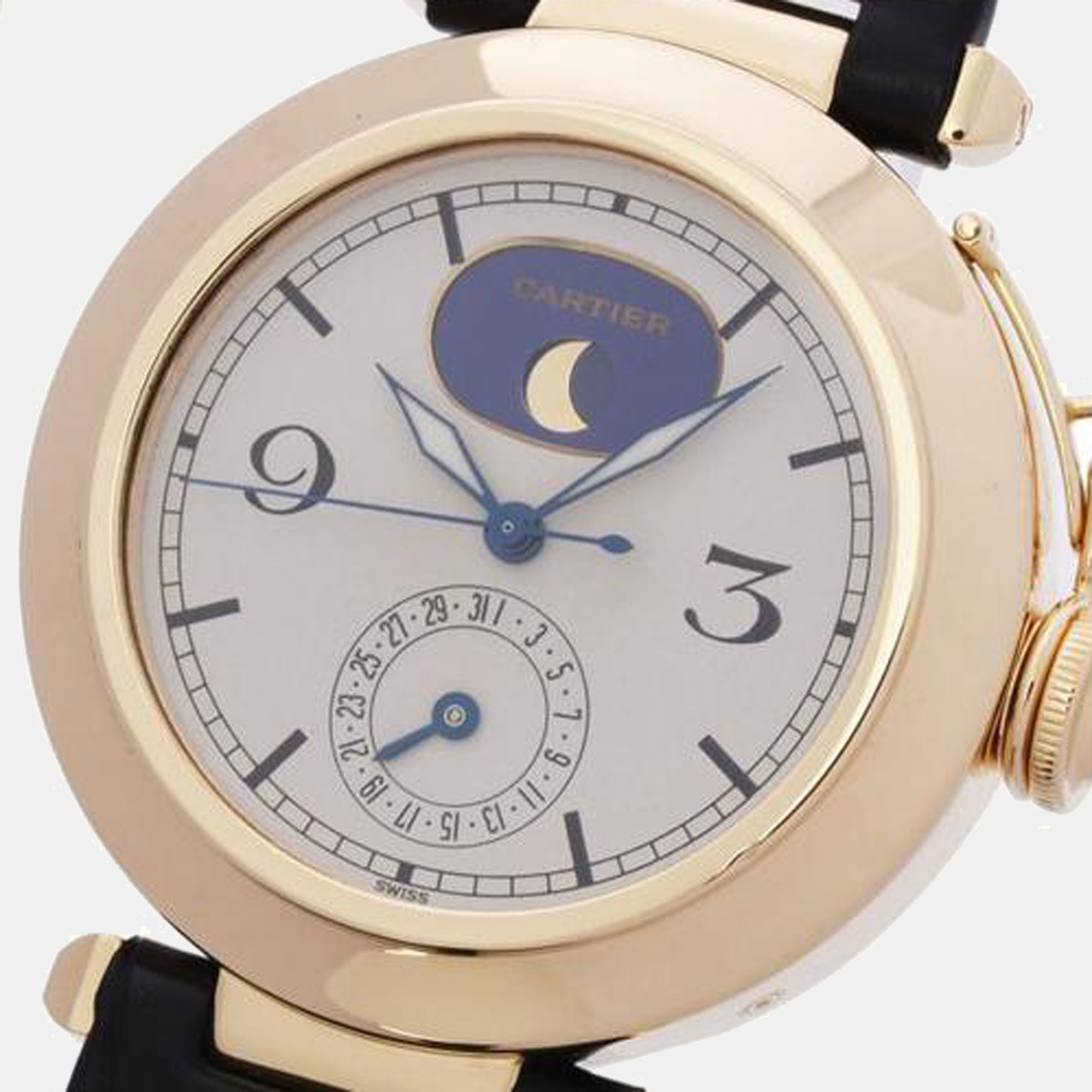 

Cartier Black/Ivory 18K Yellow Gold and Leather Pasha Moon Phase W3000151 Quartz Men's Wristwatch