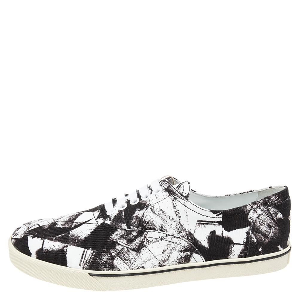 

Celine Black/White Canvas Lace Up Sneakers Size