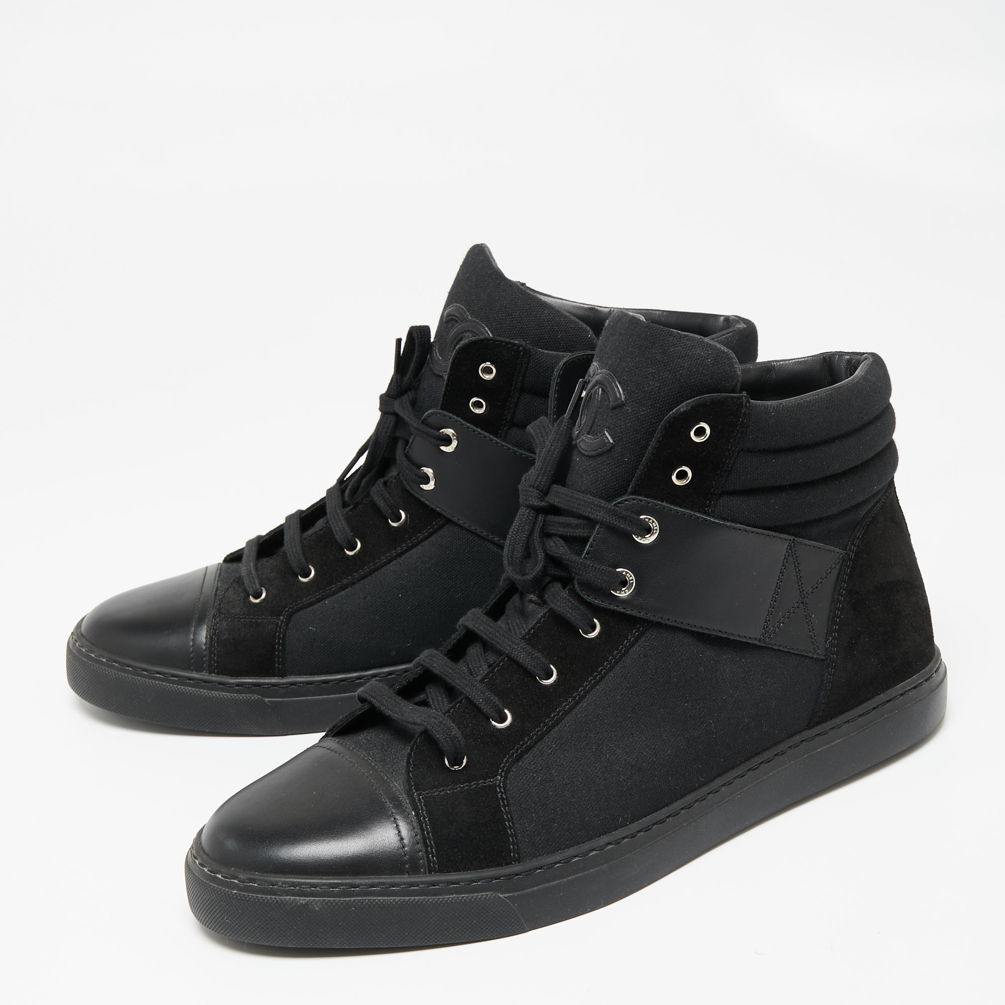 

Chanel Black Leather and Canvas High-Top Sneakers Size