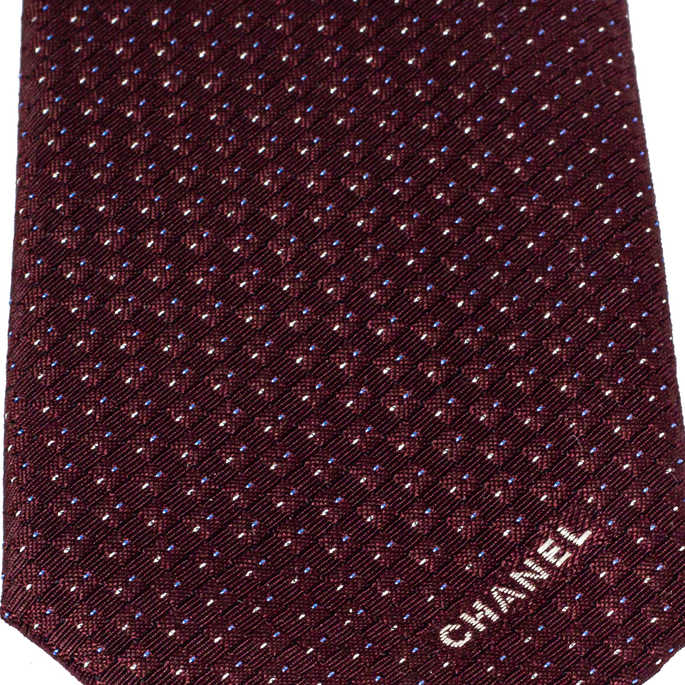 

Chanel Burgundy Lurex Jacquard Silk Skinny Tie