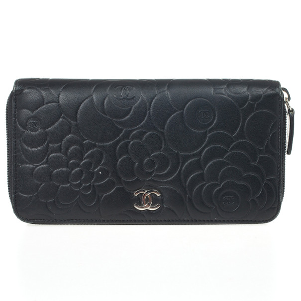 Pre Owned Chanel Black Leather Camelia Zip Wallet