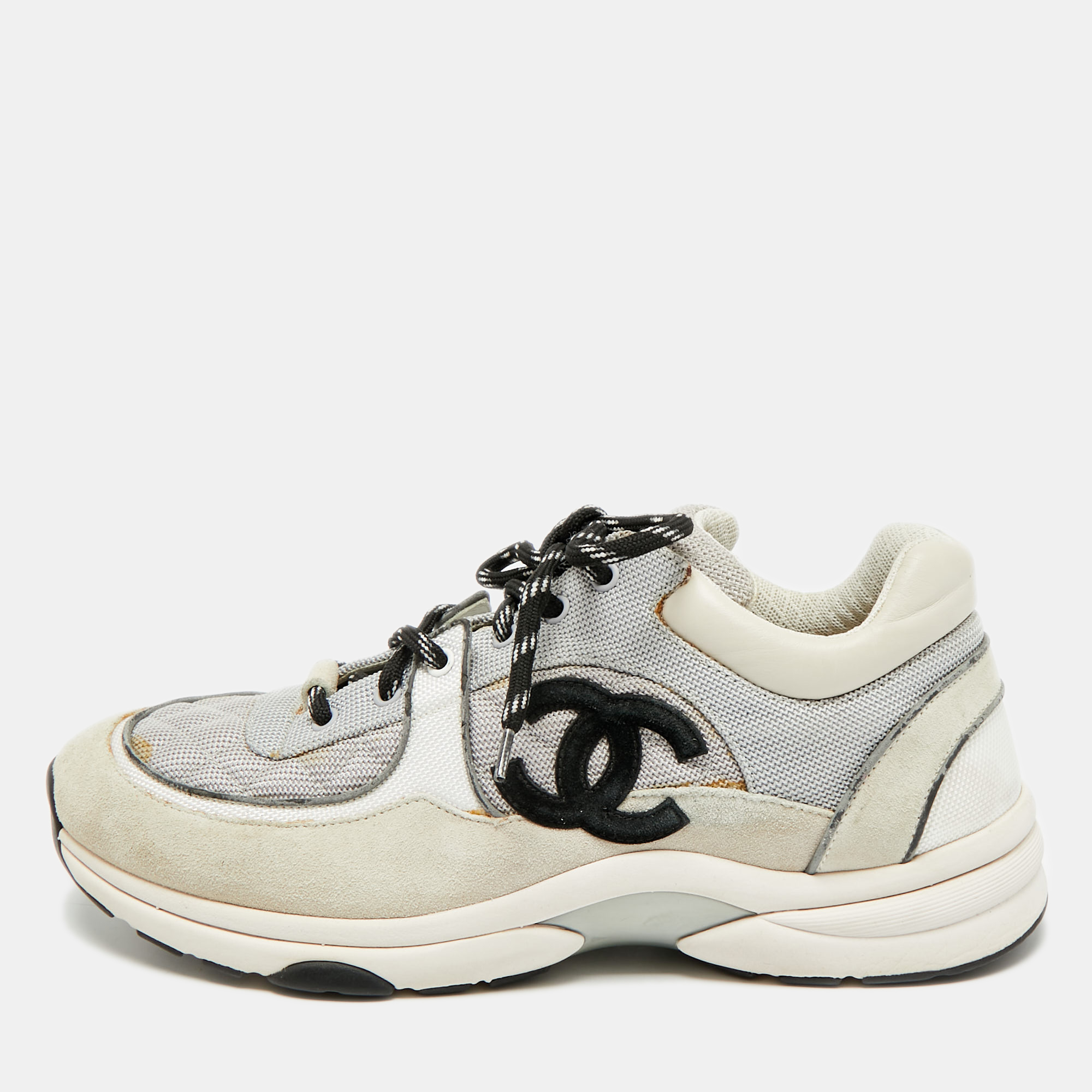 

Chanel CC Size  Tricolor Canvas and Suede Lace Up Sneakers, Beige