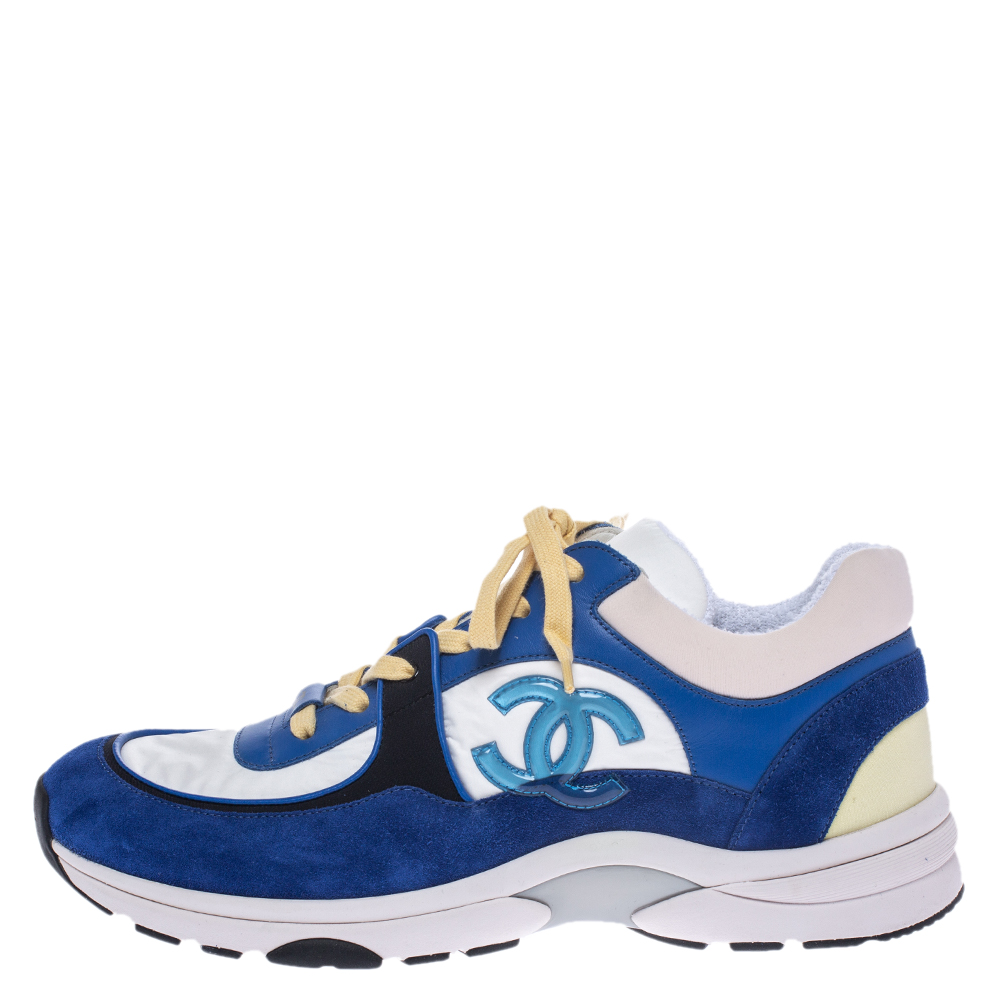 

Chanel Multicolor Fabric, Suede and Leather CC Low Top Sneakers Size