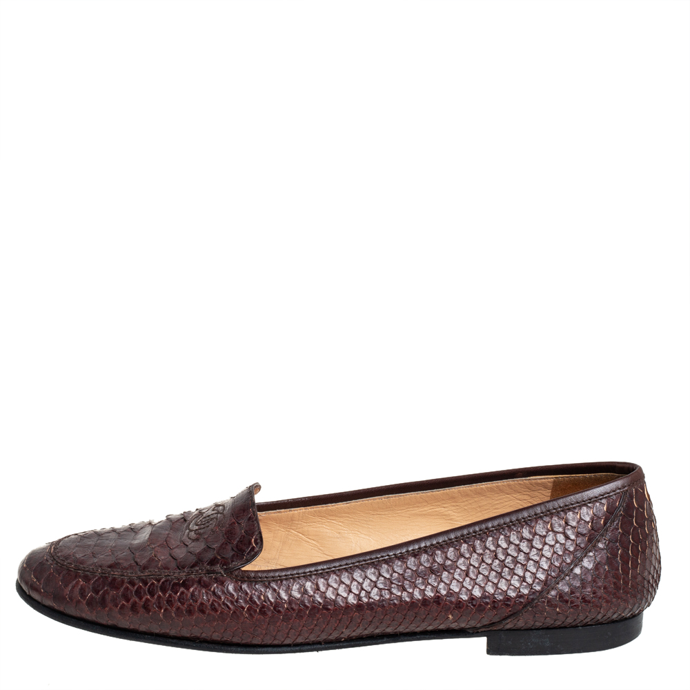 

Chanel Brown Python CC Slip on Loafers Size