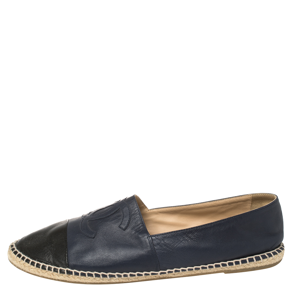 

Chanel Blue/Black Leather CC Logo Espadrilles Size