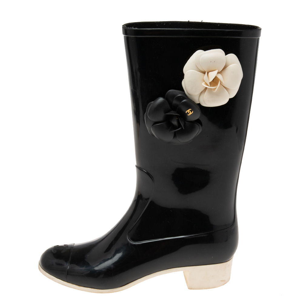 

Chanel Camellia Rubber Rain Boots Size 39, Black