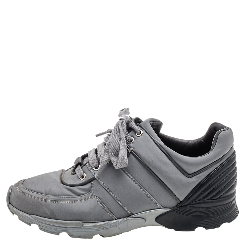 

Chanel Grey/Black Nylon And Leather Low Top Sneakers Size