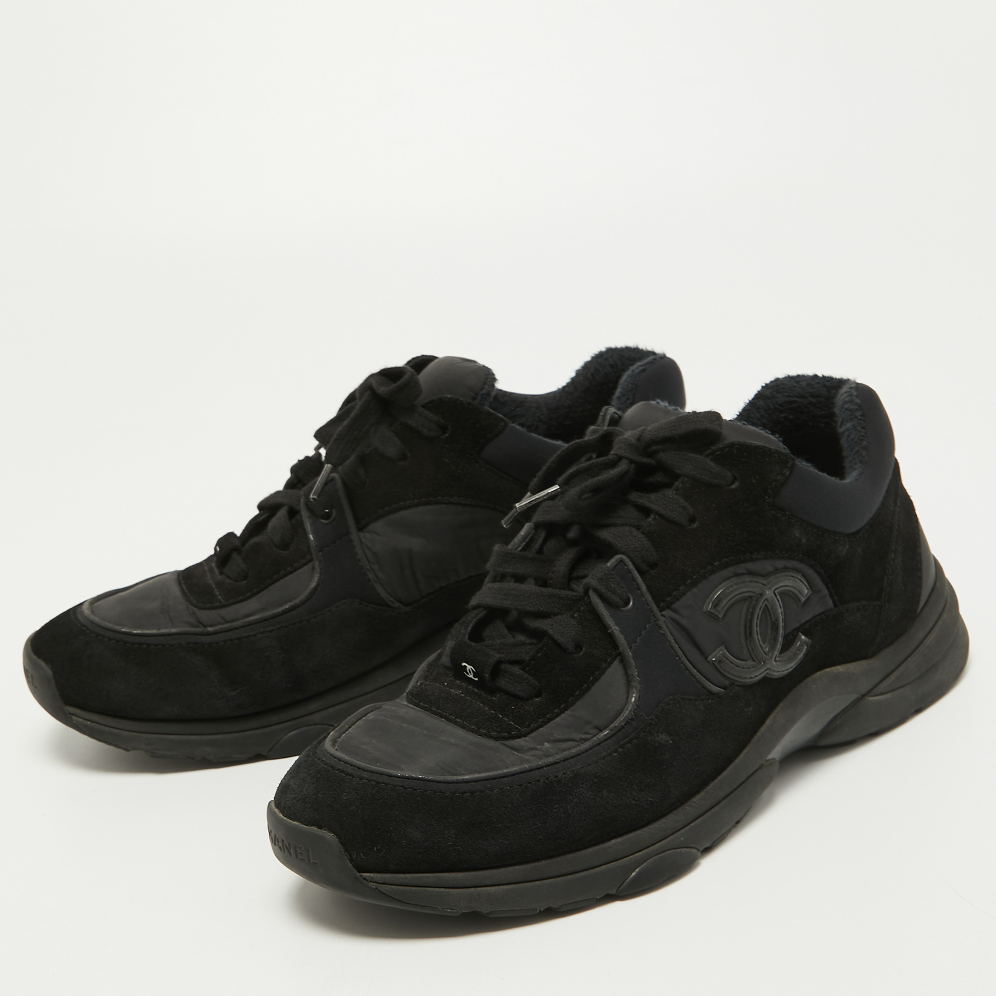 

Chanel Black/Blue Nylon and Suede CC Low Top Sneakers Size