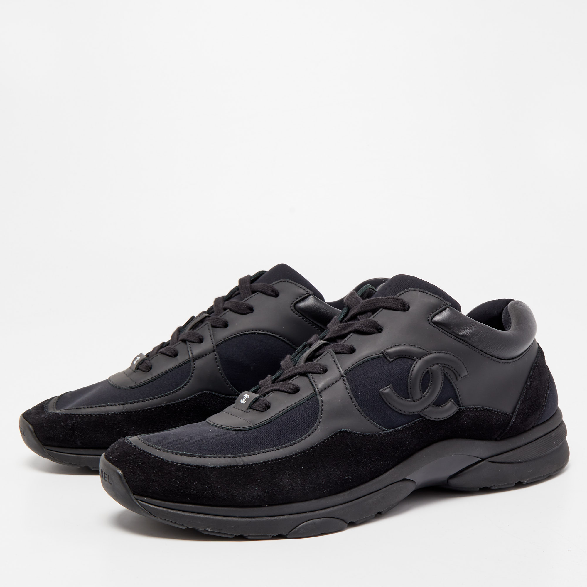 

Chanel Black Leather and Suede CC Trainer Sneakers Size