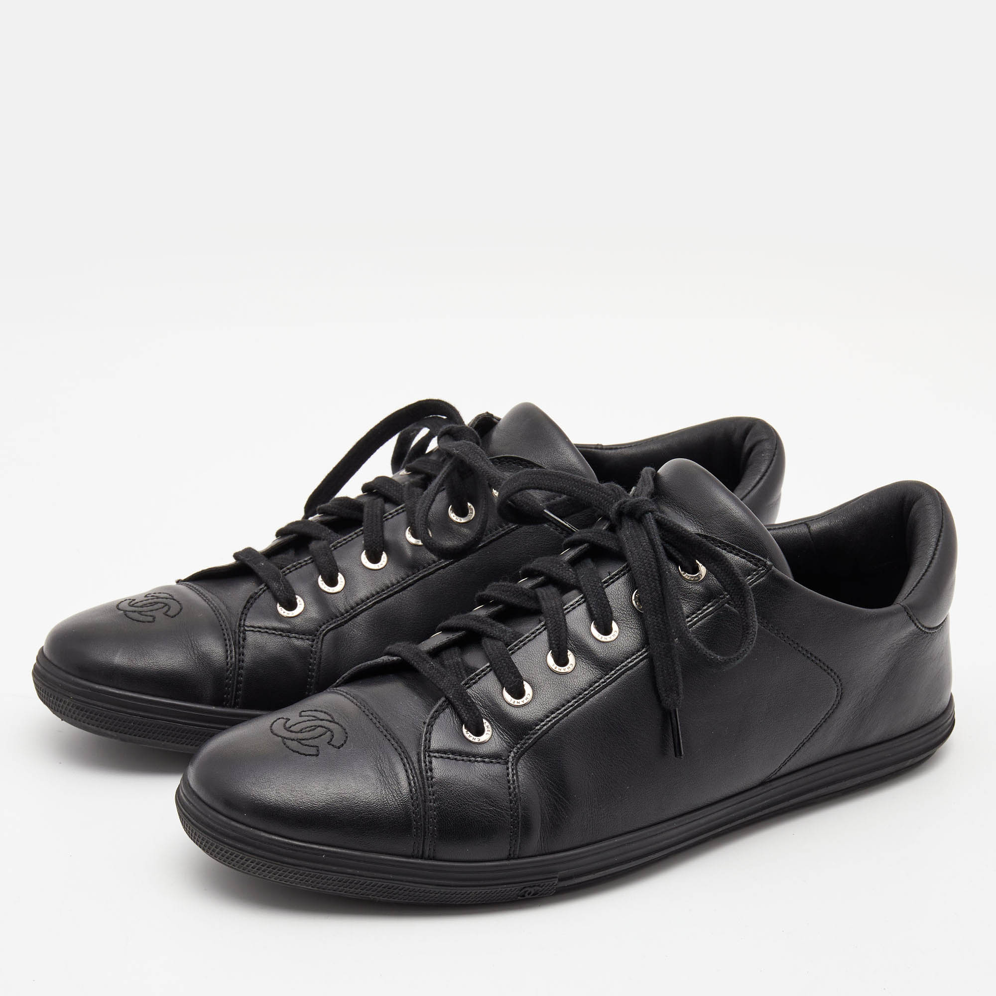

Chanel Black Leather CC Cap Toe Low Top Sneakers Size