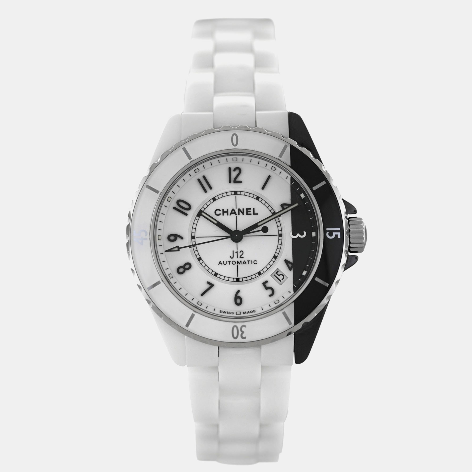 

Chanel J12 Paradox H6515 Automatic Black/White Ceramic Men's Wristwatch 39 mm
