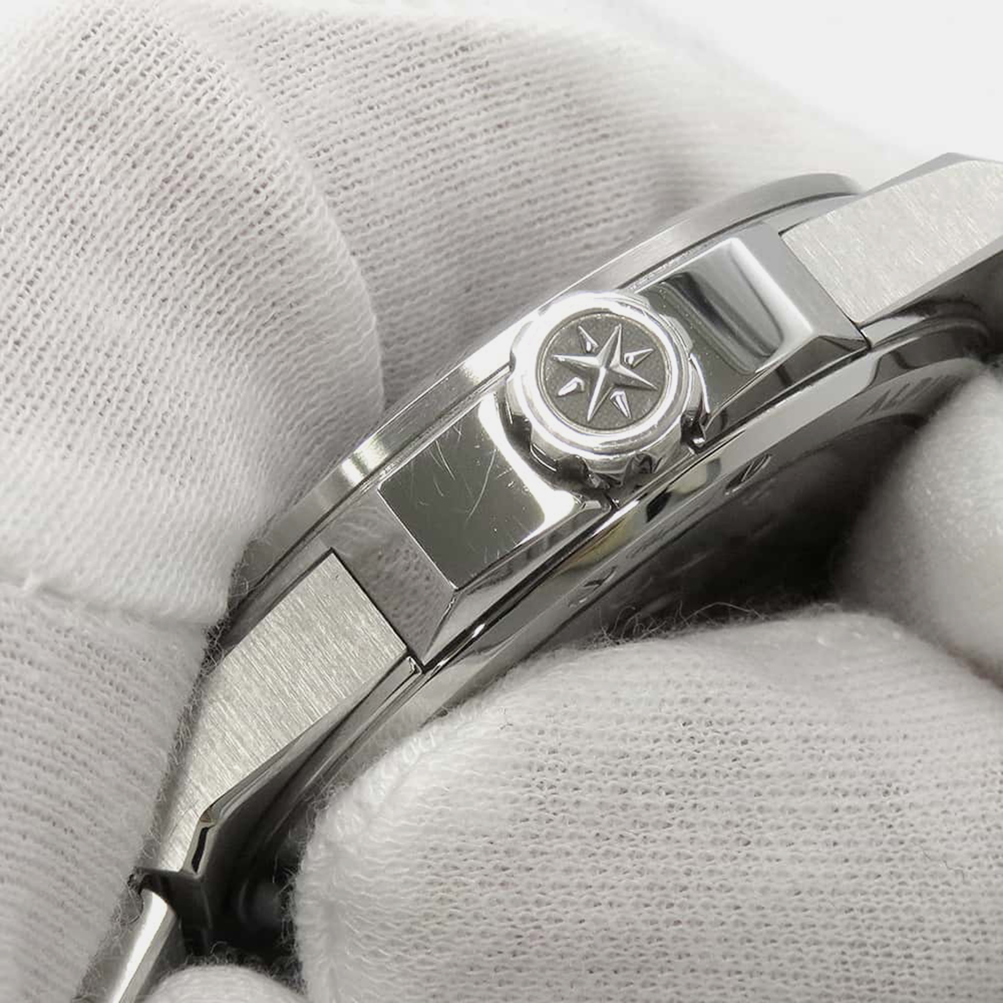 Chopard Grey Stainless Steel Alpine Eagle 298600-3002 Automatic Men`s Wristwatch 41 mm 