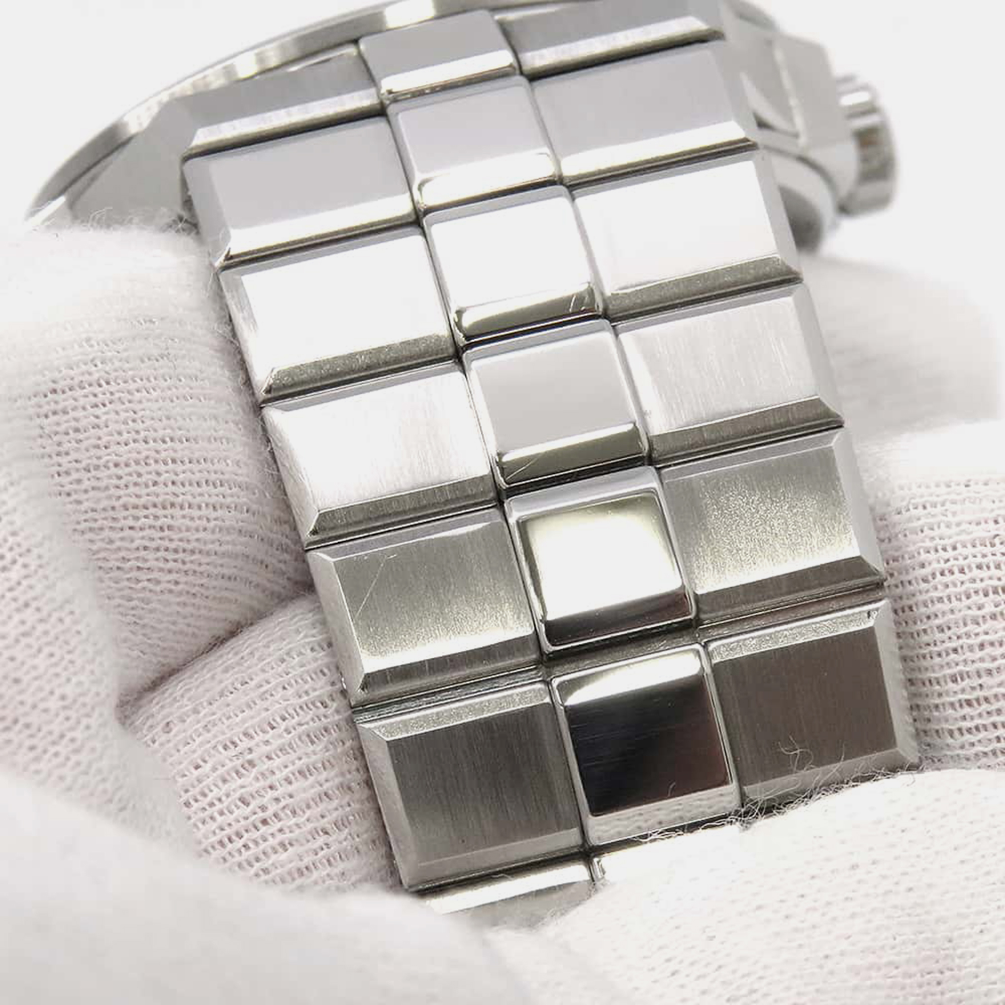 Chopard Grey Stainless Steel Alpine Eagle 298600-3002 Automatic Men`s Wristwatch 41 mm 