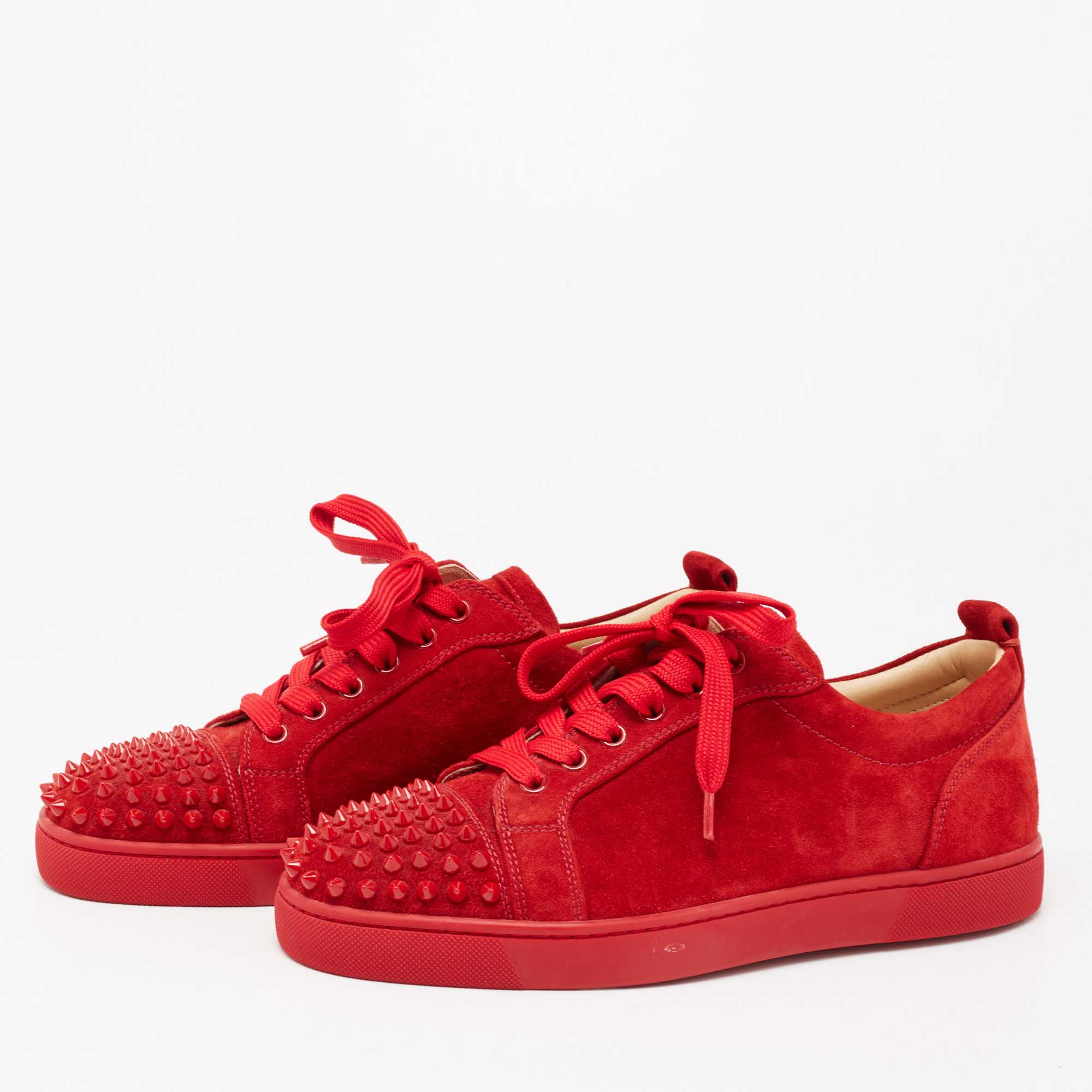 

ChrIstian Louboutin Red Suede Louis Junior Spikes Low Tops Sneakers Size
