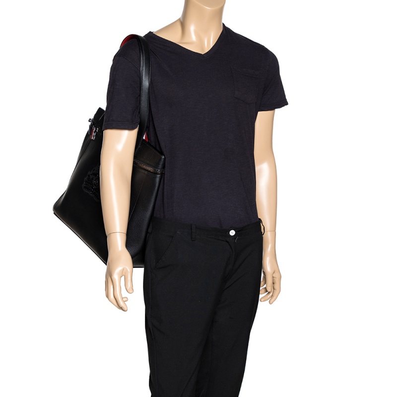 

Christian Louboutin Black Leather Studded Crest Tote