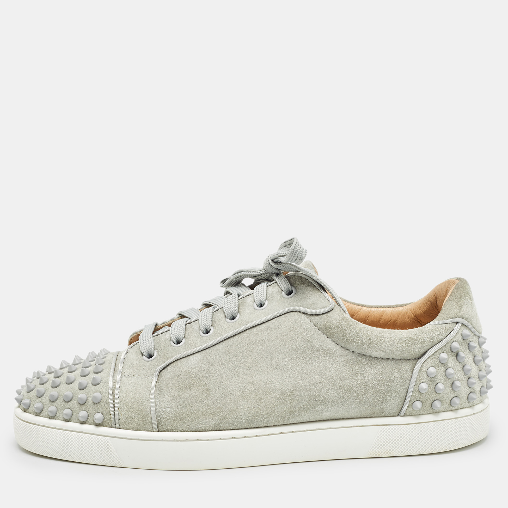 

Christian Louboutin Grey Suede Louis Junior Spike Low Top Sneakers Size