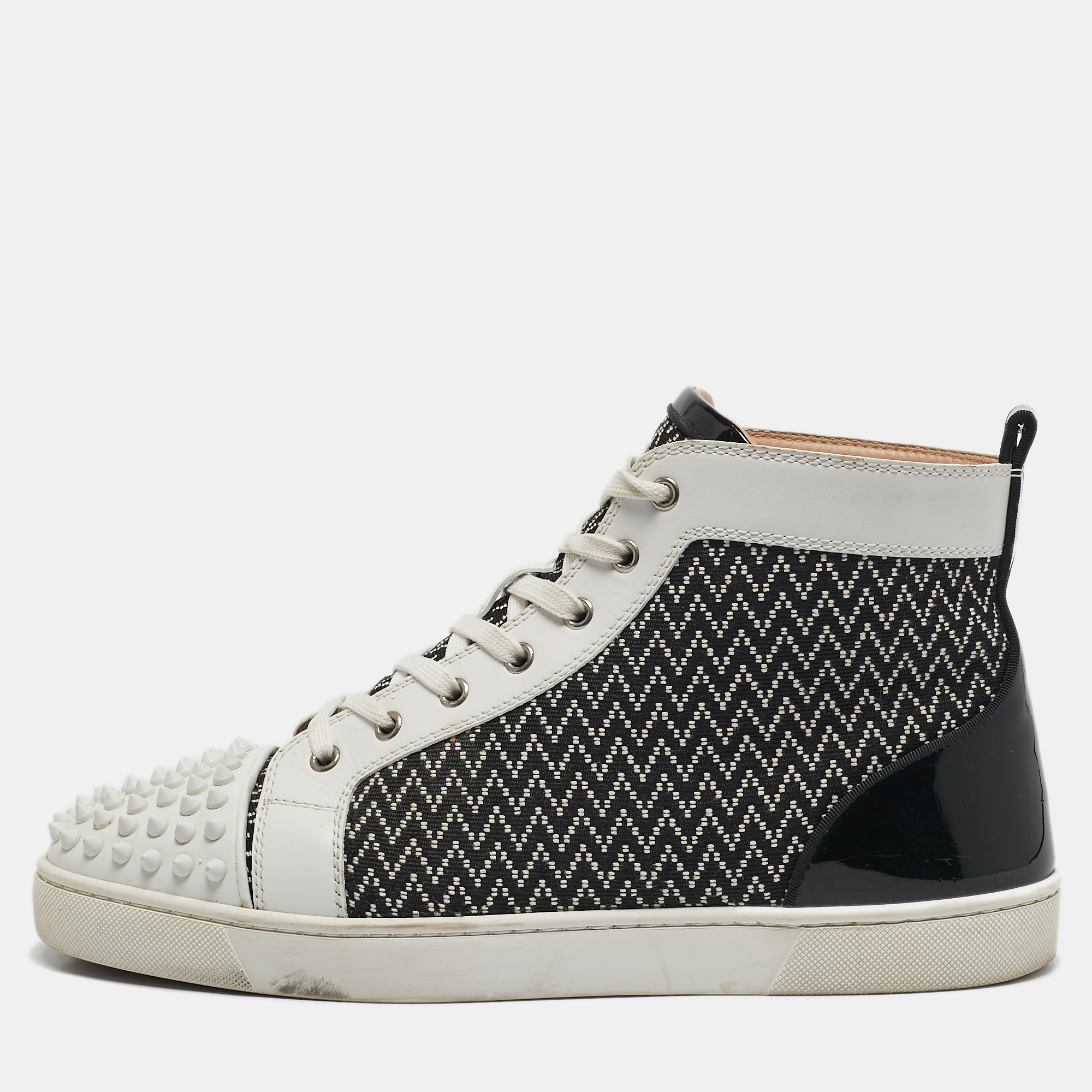 

Christian Louboutin Black/White Canvas, Patent and Leather Lou Spikes Orlato Sneakers Size