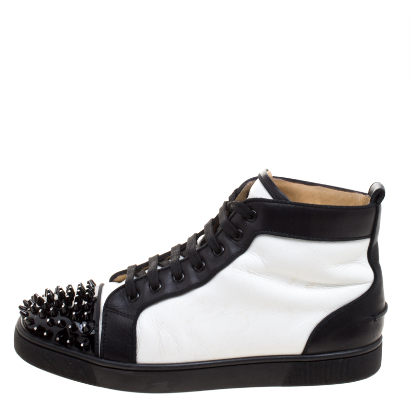 

Christian Louboutin Monochrome Leather Lou Crystal Embellished Spikes Orlato Sneakers Size, White