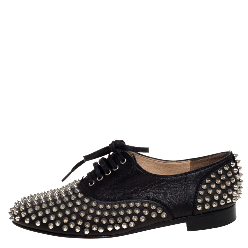 

Christian Louboutin Black Leather 'Freddy' Spike Lace Up Oxfords Size