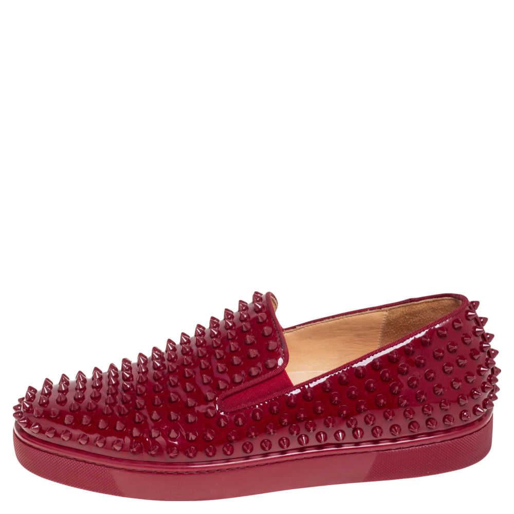 

Christian Louboutin Burgundy Patent Leather Spikes Slip-On Sneakers Size
