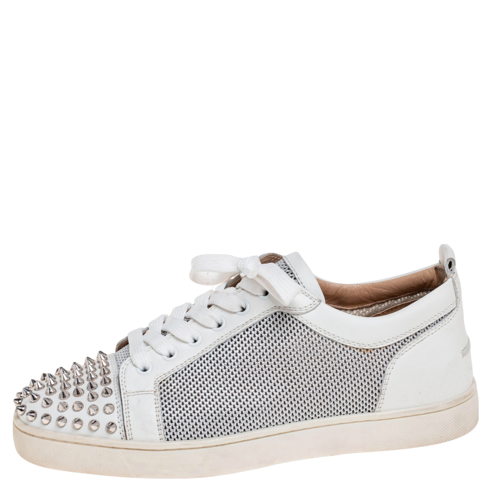 

Christian Louboutin White Leather and Mesh Louis Junior Spike Sneakers Size