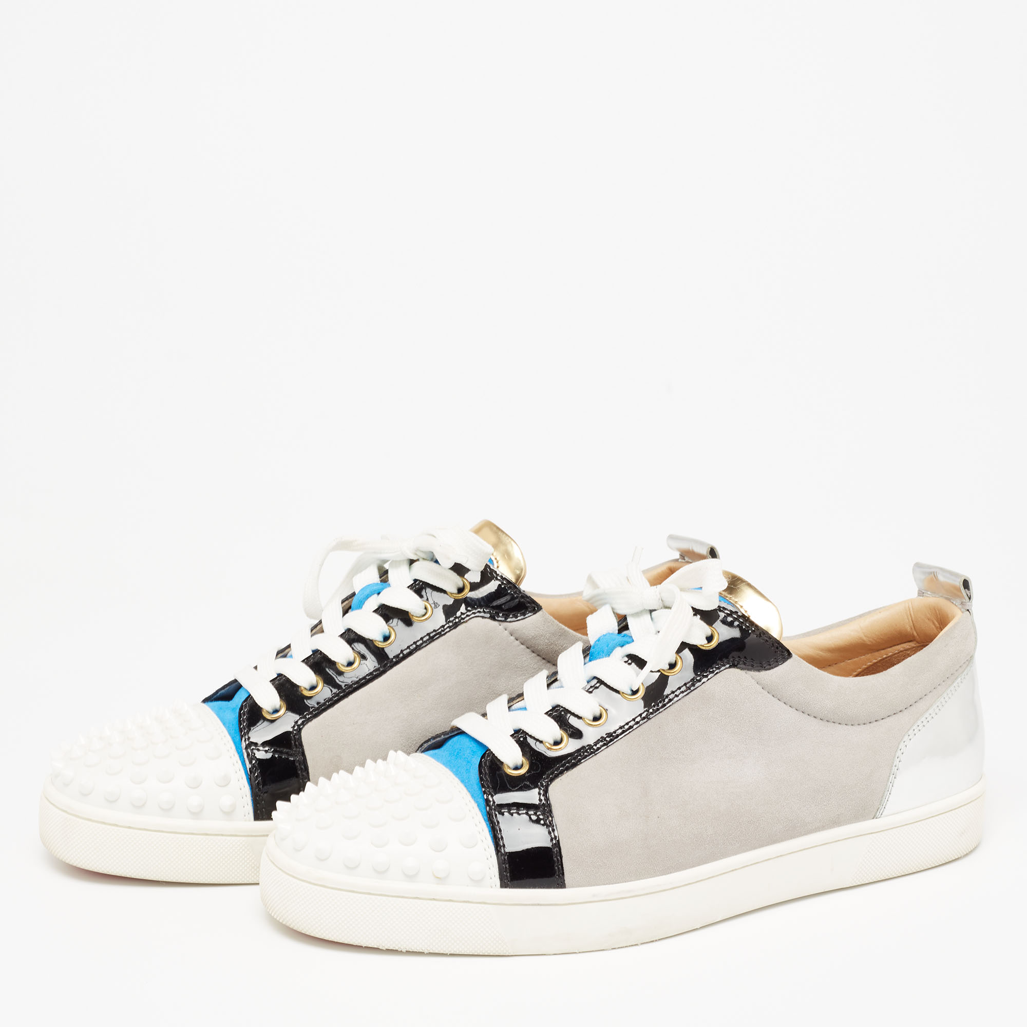 

Christian Louboutin Multicolor Leather and Suede Louis Junior Spike Low Top Sneakers Size