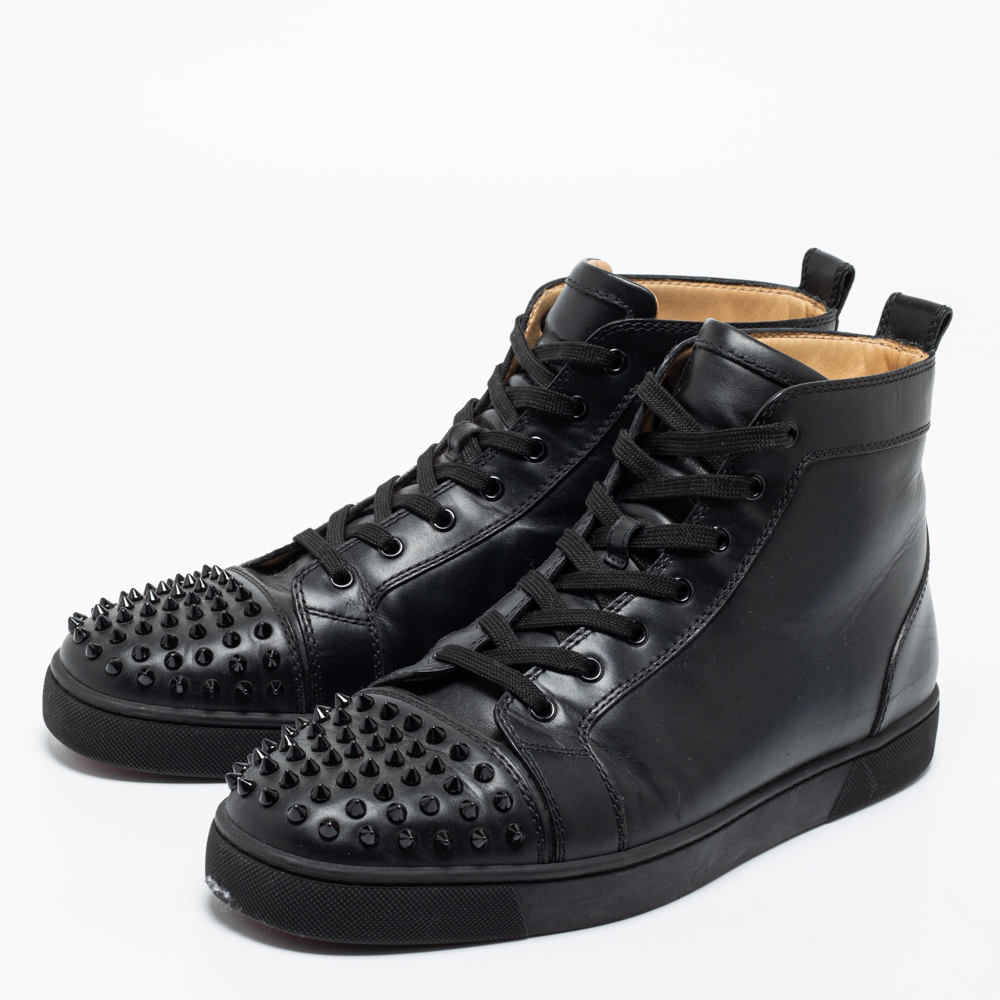 

Christian Louboutin Black Leather Louis Junior Spikes High-Top Sneakers Size