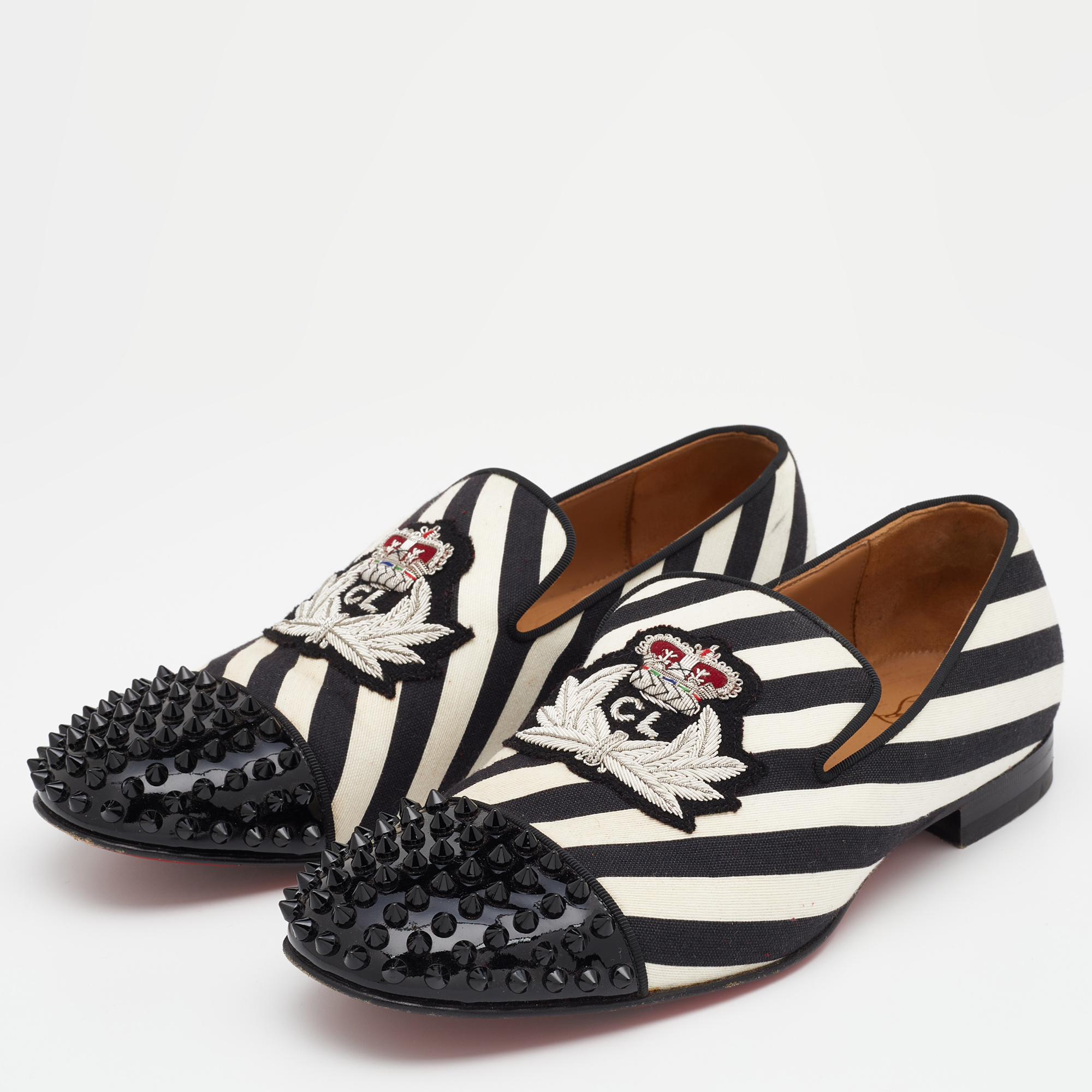 

Christian Louboutin Black/White Patent Leather And Striped Canvas Havanana Spikes Smoking Slippers Size