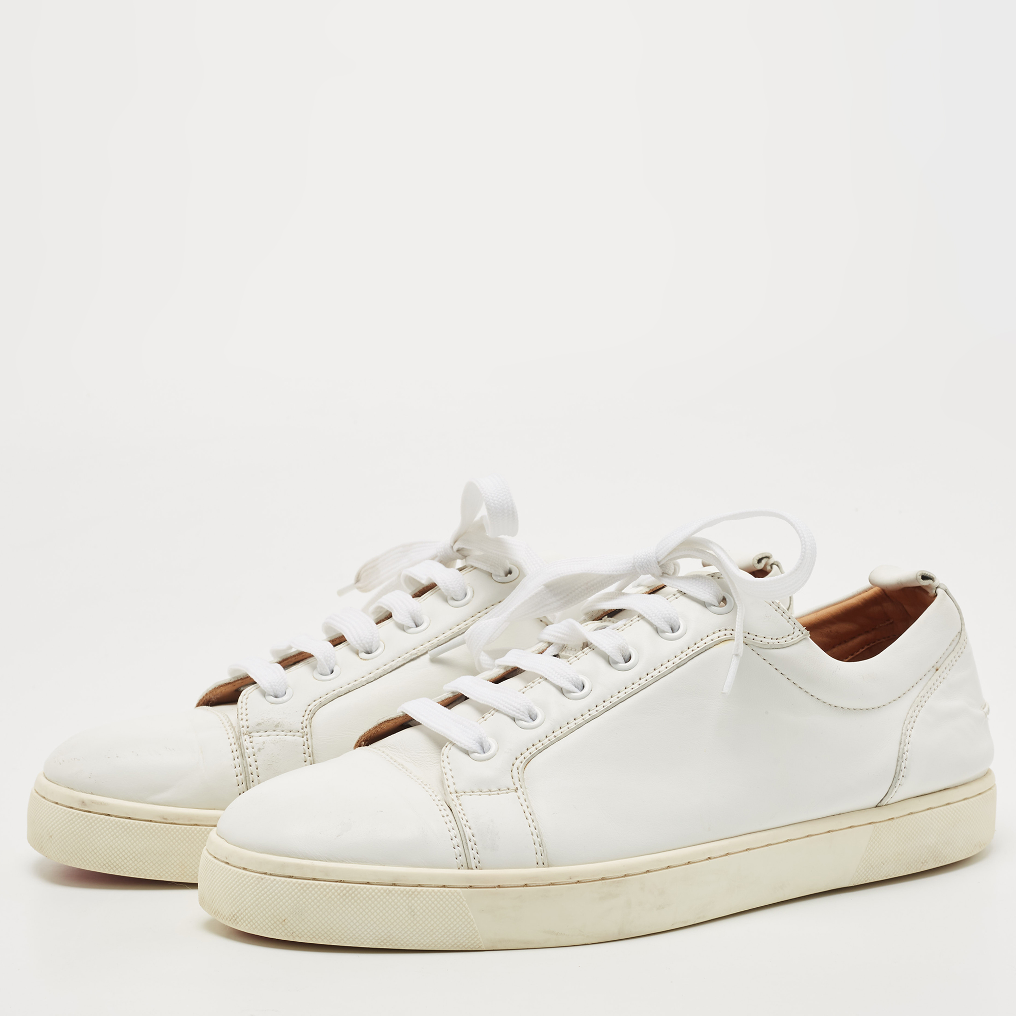 

Christian Louboutin White Leather Vieira Low Top Sneakers Size