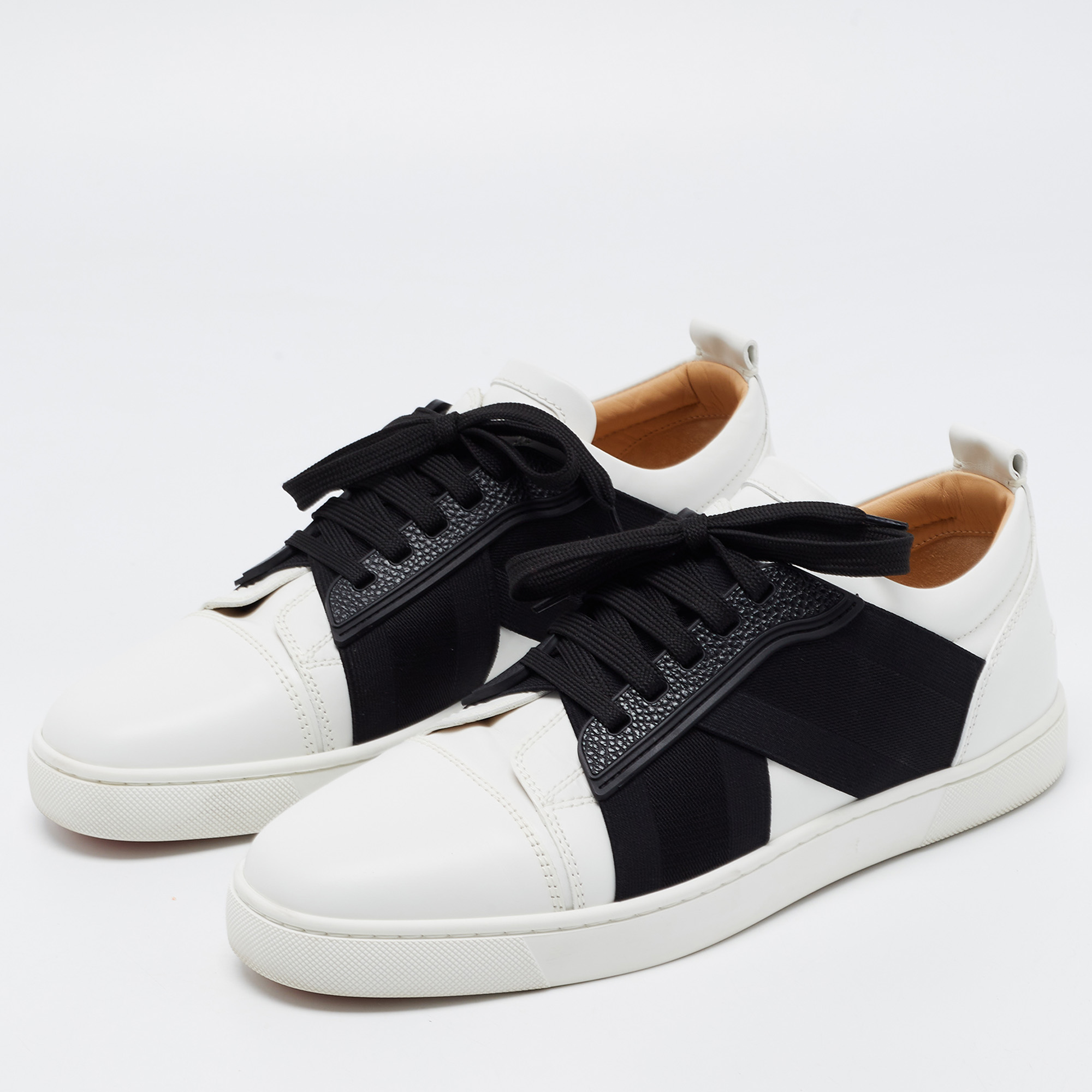 

Christian Louboutin White/Black Leather Elastikid Sneakers Size