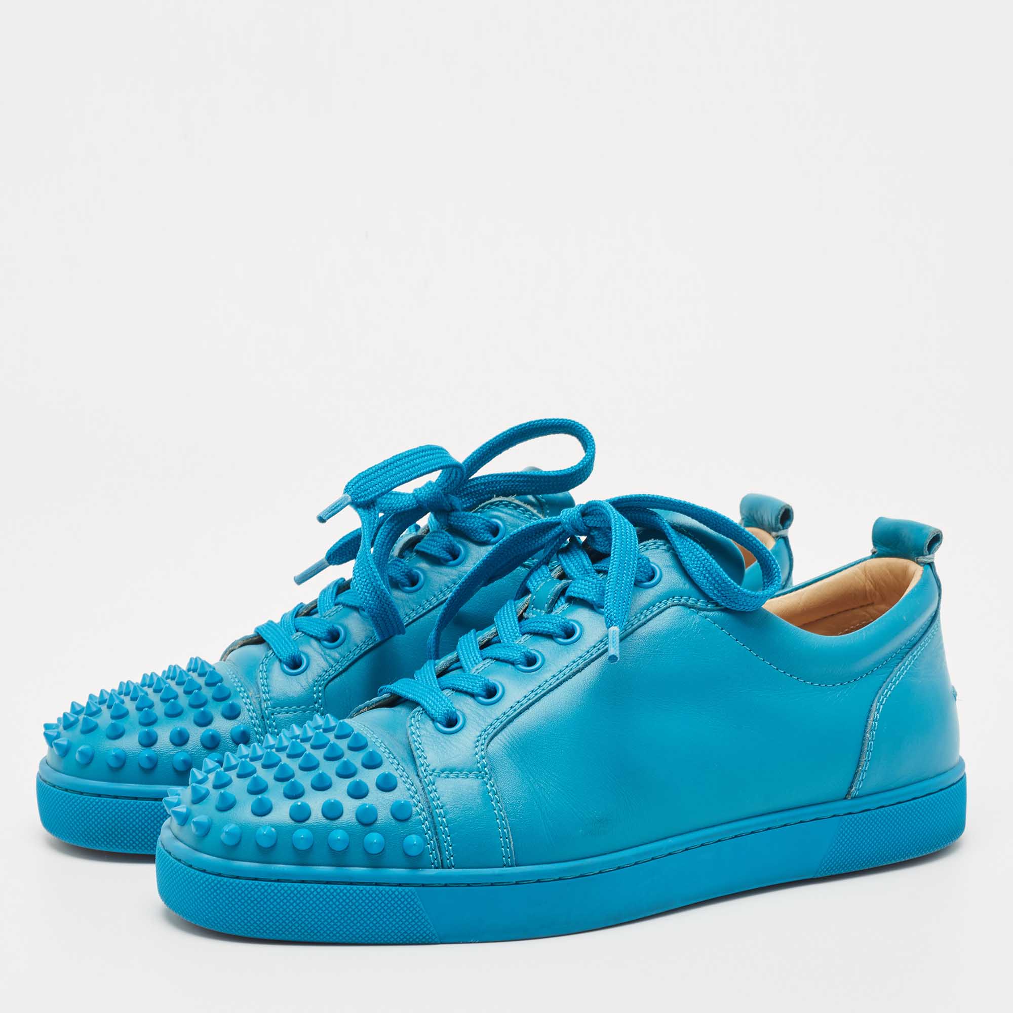 

Christian Louboutin Blue Leather Louis Junior Spike Sneakers Size